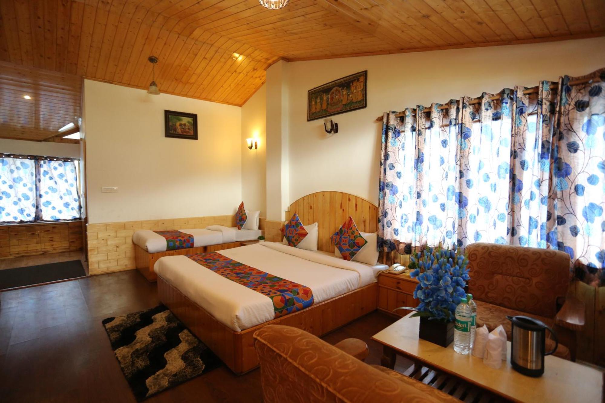 Hotel Surbhi Vashist Exterior foto